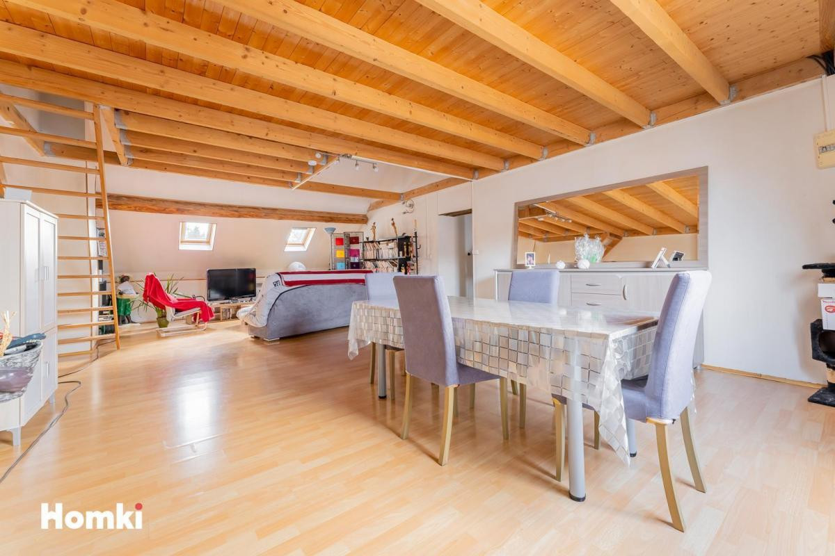 Sin Le Noble immeuble de Rapport 3 logement et cellule commerciale