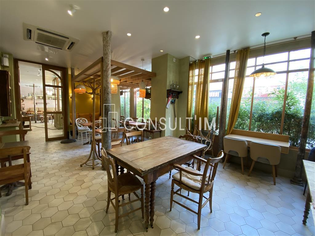 BELLE OPPORTUNITE ! restaurant avec possibilité d'extraction - terrasse sur rue piétonne