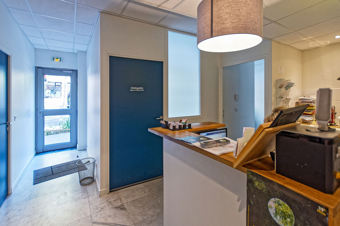 bureau à louer dans cabinet multidisciplinaire