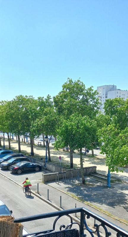 BOULEVARD GUIST'HAU
Référence 5717 - #385