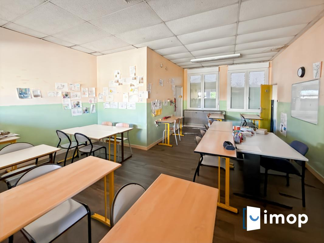 Actif immobilier indépendant de 590m2 sur un terrain de 2169m2