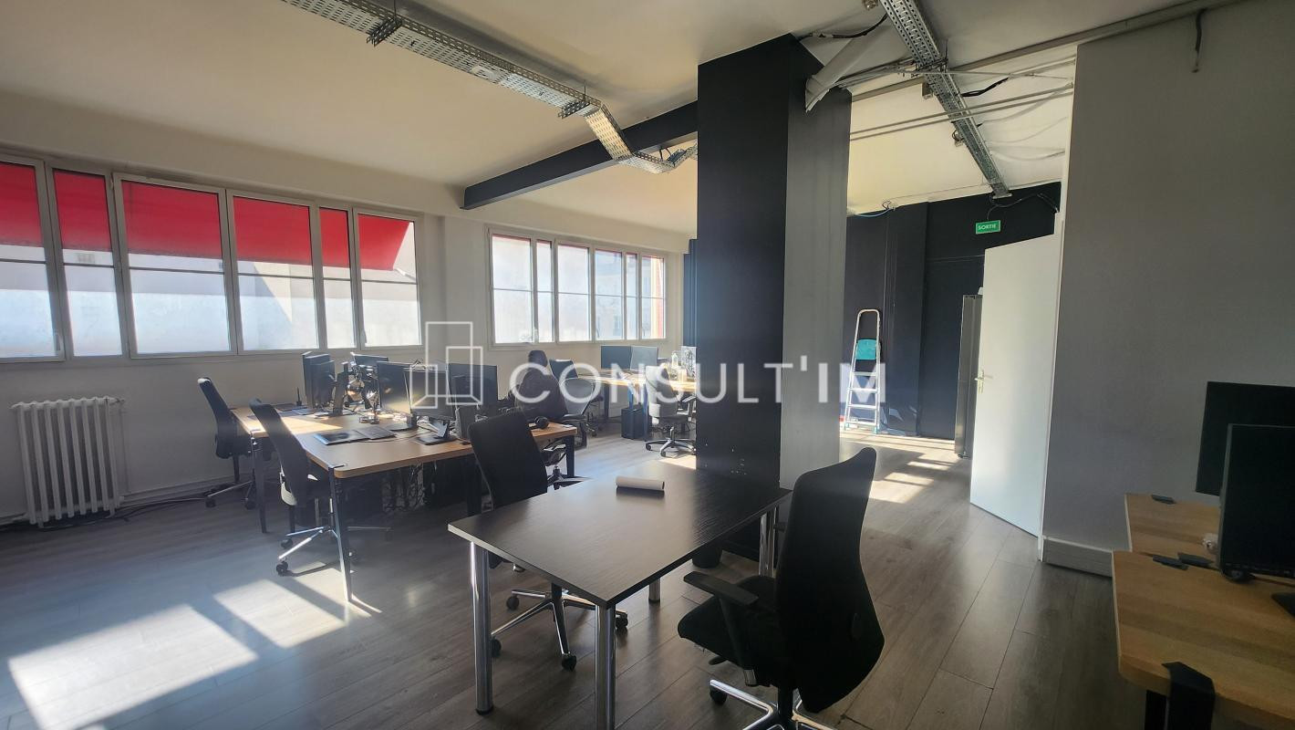 A proximité de la La Place de la République, un plateau de bureaux à louer de 163 m²