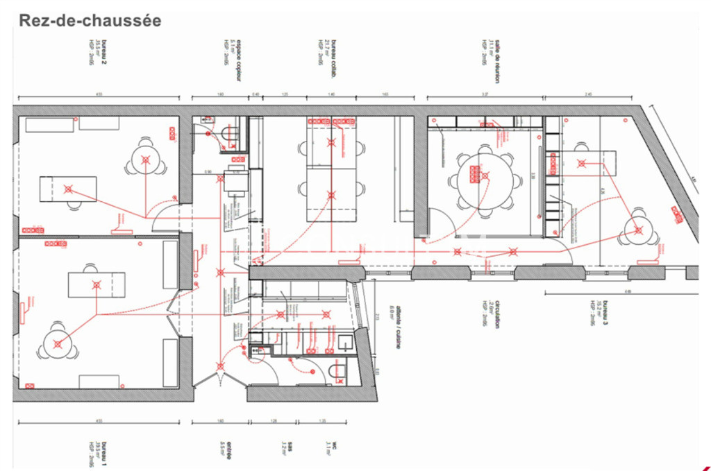 Bureaux rénovés équipés