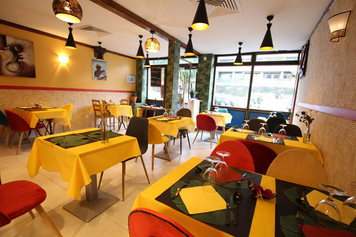 Local commercial Lyon 72 m2