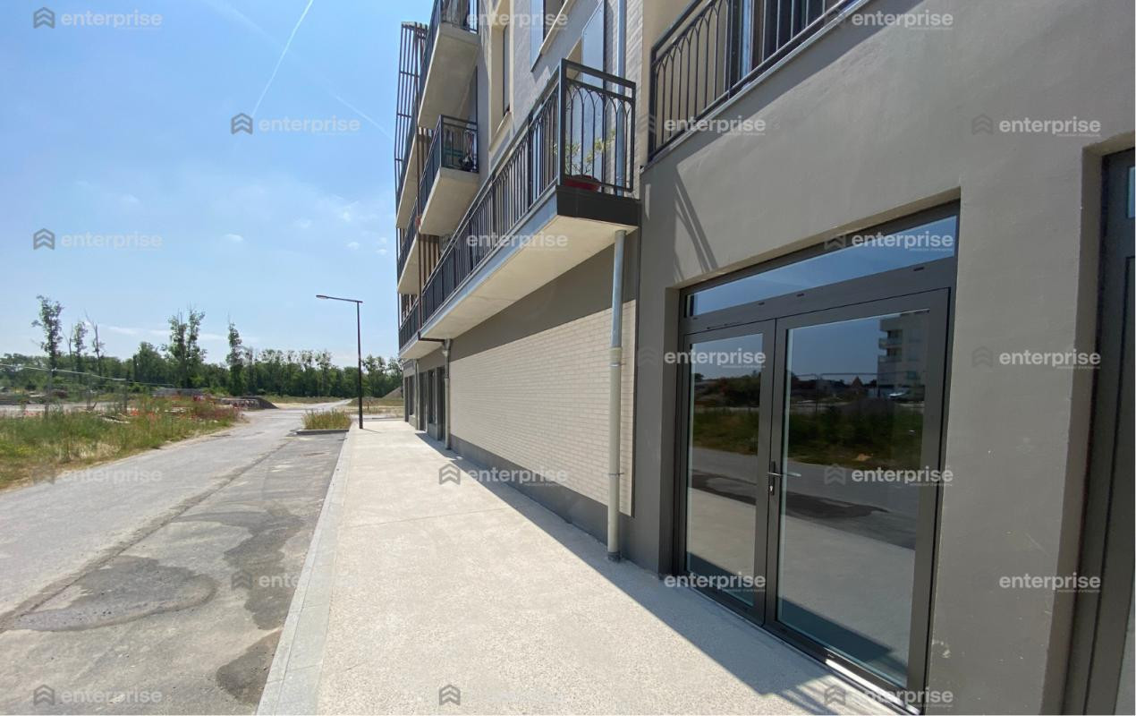 À VENDRE - LOCAL COMMERCIAL - COMPIÈGNE