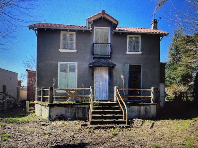 MAISON A RENOVER