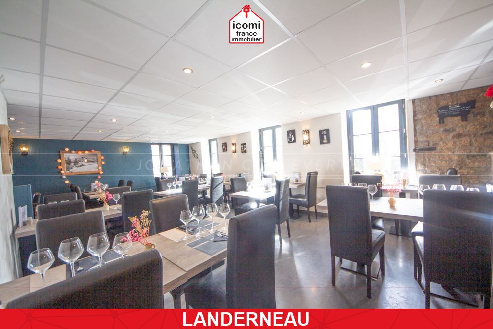 FINISTERE - Landerneau (29800) - A VENDRE - LOCAL - RESTAURANT -  FOND DE COMMERCE 77M² - BAR LICENCE IV - EN ACTIVITE AVEC CLIENTELE - CENTRE VILLE -