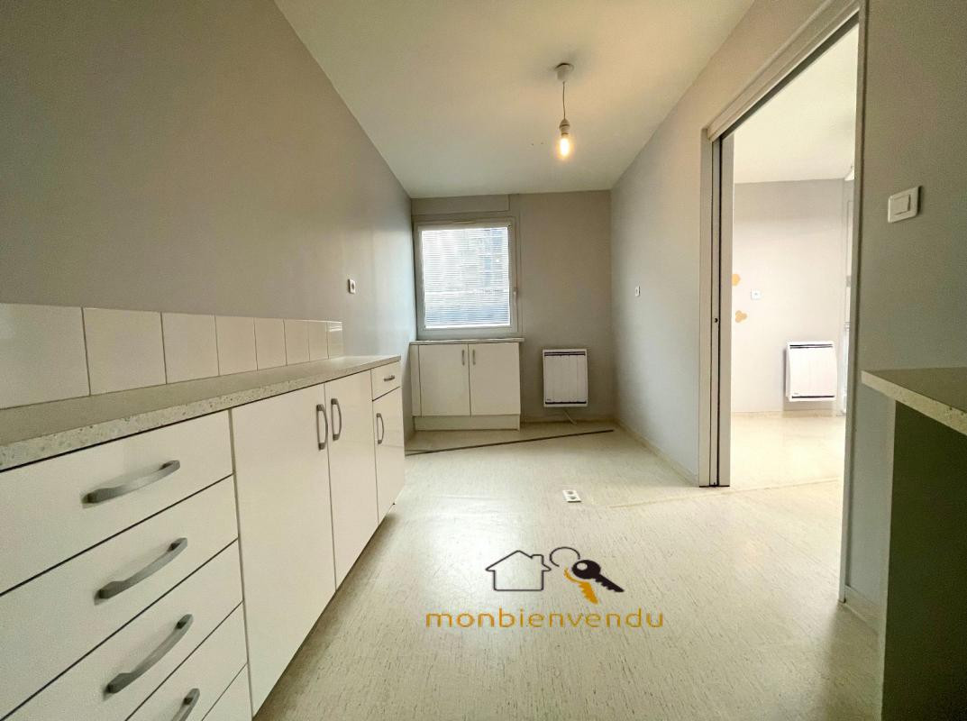 Locaux de 71m2 dans immeuble de standing