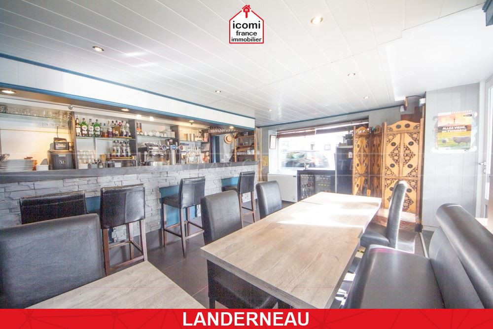 FINISTERE - Landerneau (29800) - A VENDRE - LOCAL - RESTAURANT -  FOND DE COMMERCE 77M² - BAR LICENCE IV - EN ACTIVITE AVEC CLIENTELE - CENTRE VILLE -