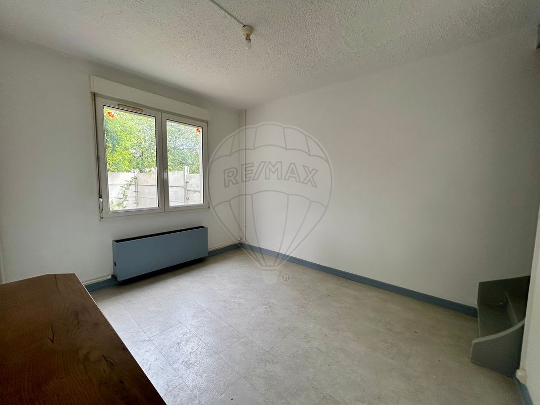 Immeuble 2 chambre(s) à vendre