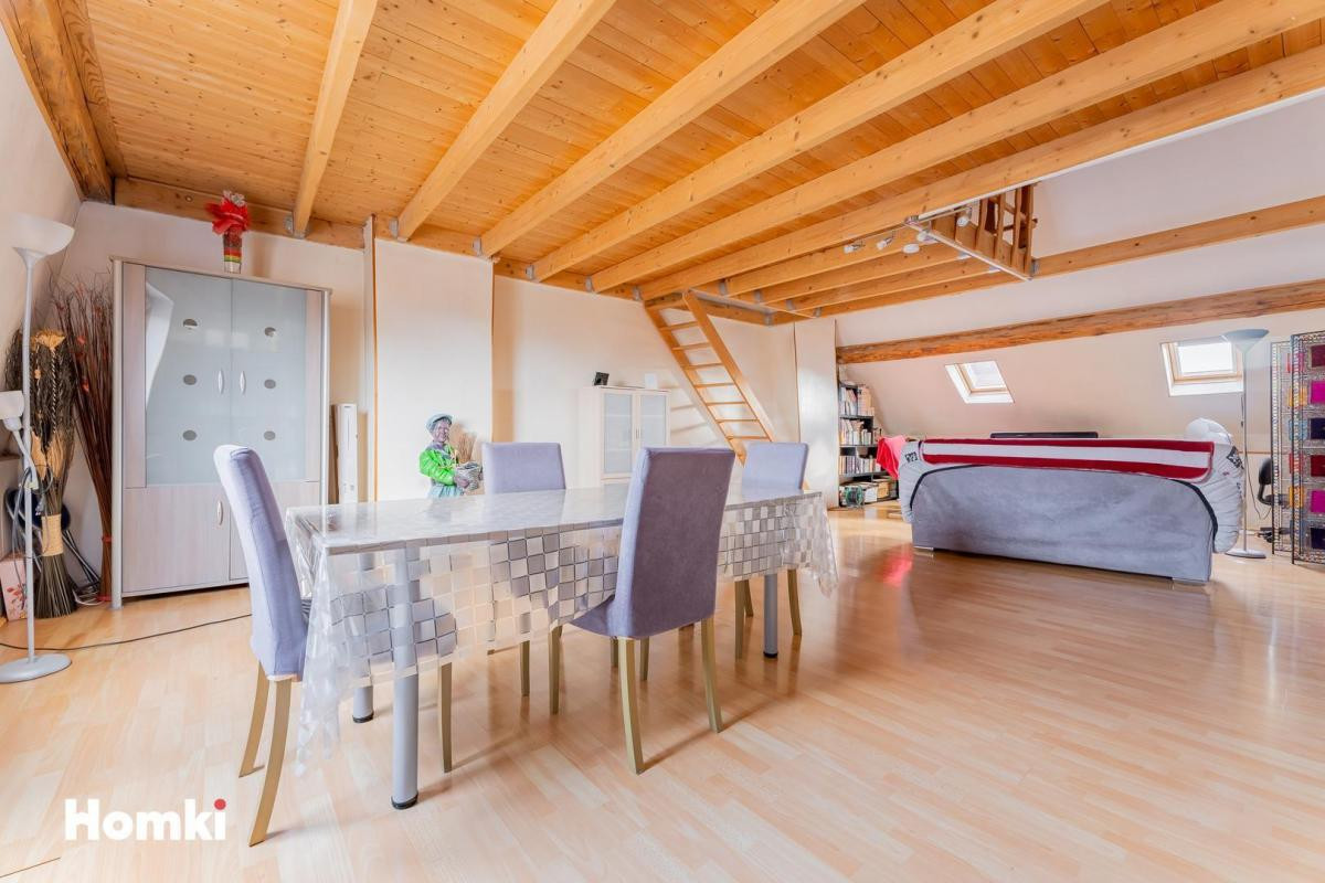 Sin Le Noble immeuble de Rapport 3 logement et cellule commerciale