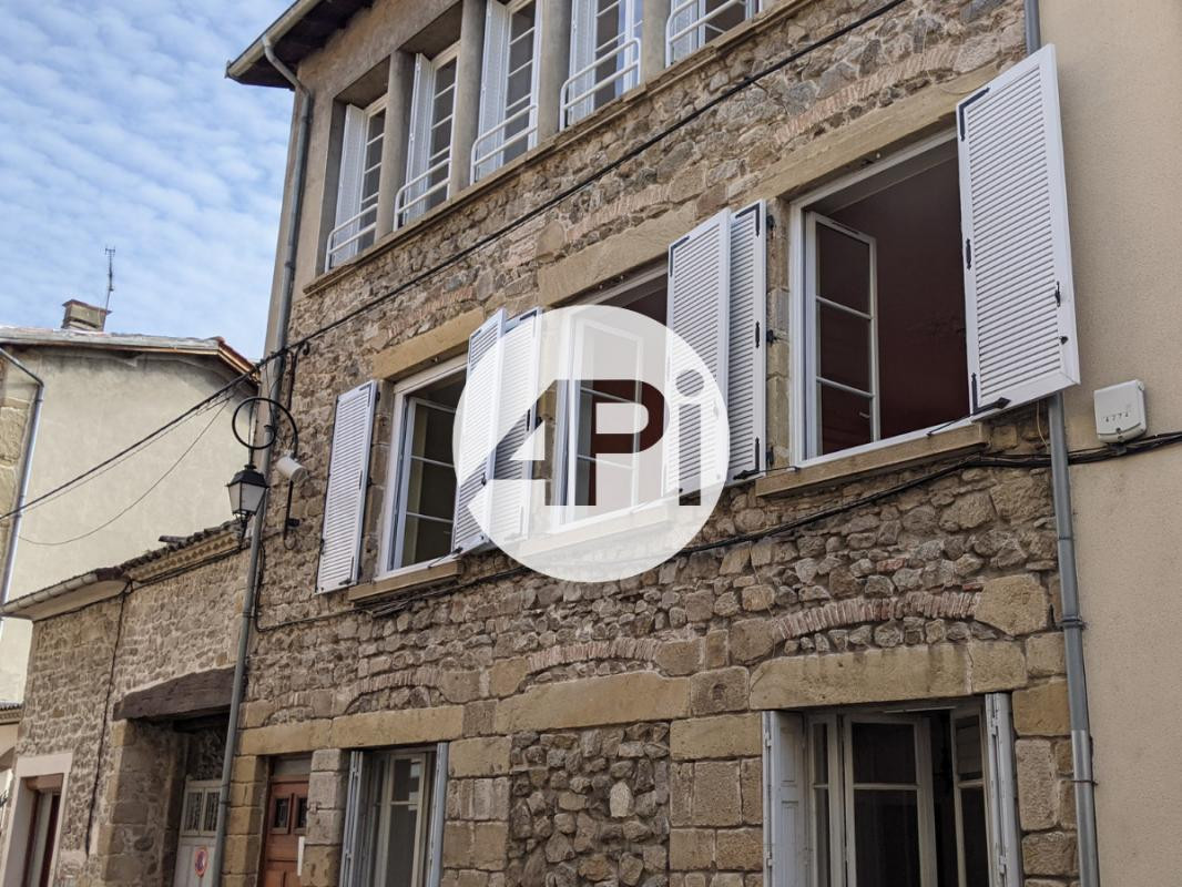 Immeuble de 3 appartements au centre de Condrieu