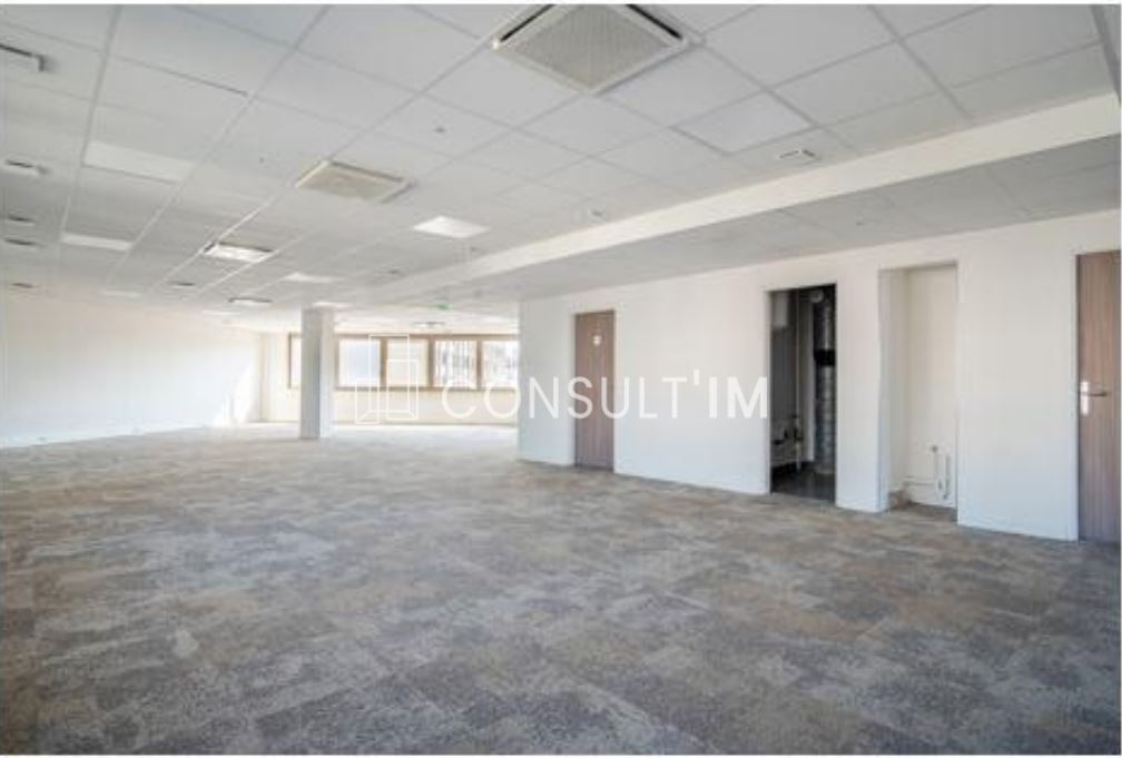 A louer bureaux à Levallois