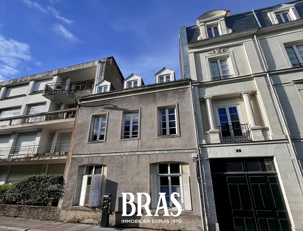 Immeuble / Maison-  4 lots - Dobré