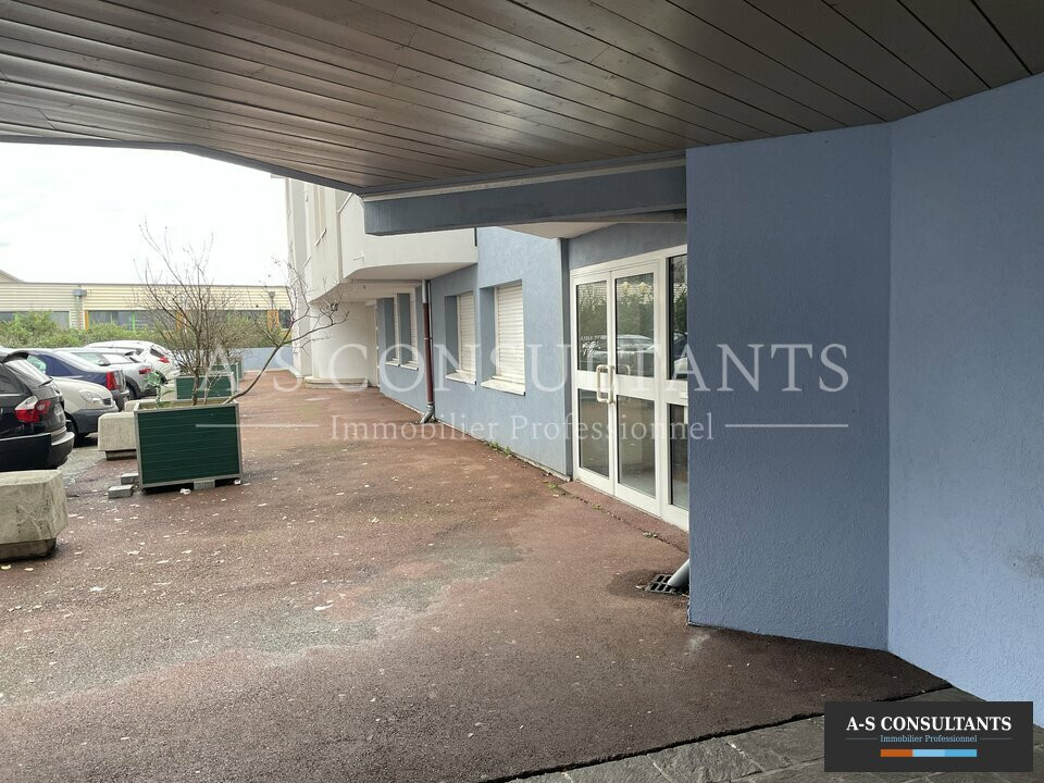 BUREAUX A VENDRE