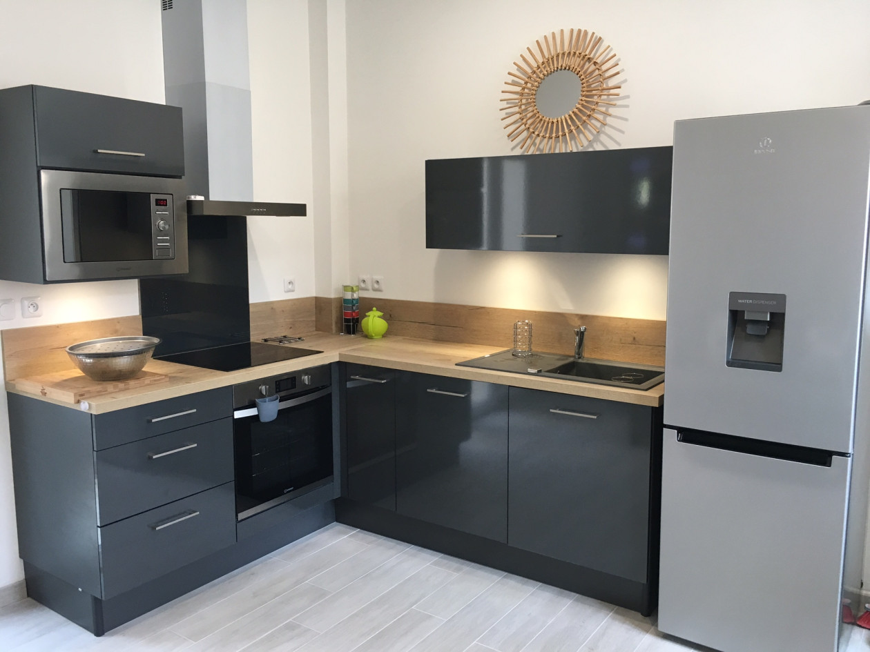APPARTEMENT MEUBLE TOUT CONFORT A NARBONNE