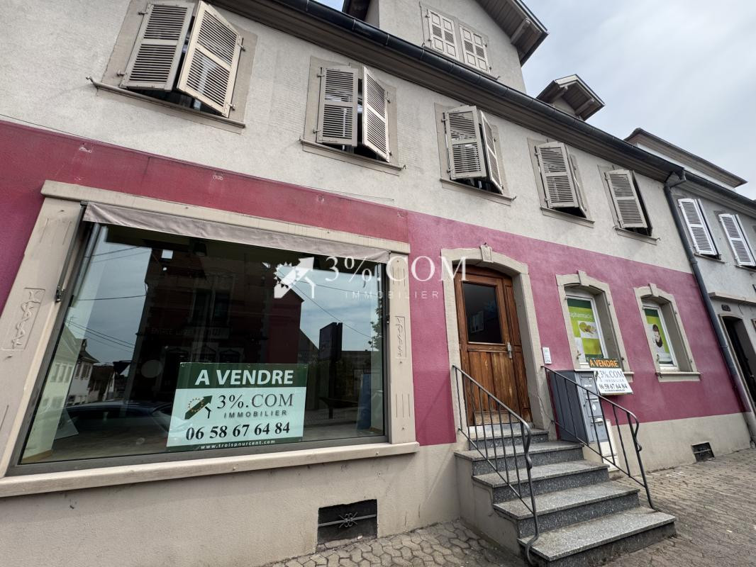 3%COM Local commercial  avec vitrine au centre de Hochfelden