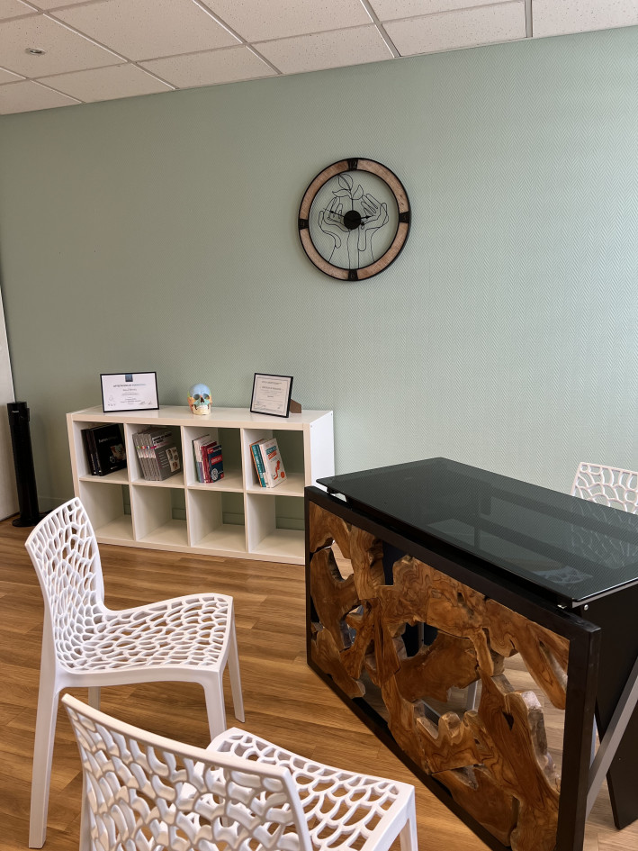 SOUS LOCATION CABINET YERRES (91)