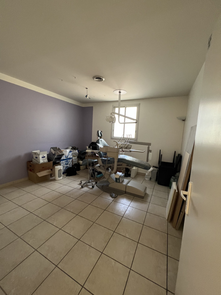 LOCAL MEDICAL & PARAMEDICAL - 90m2 -  MONTFERRIER SUR LEZ