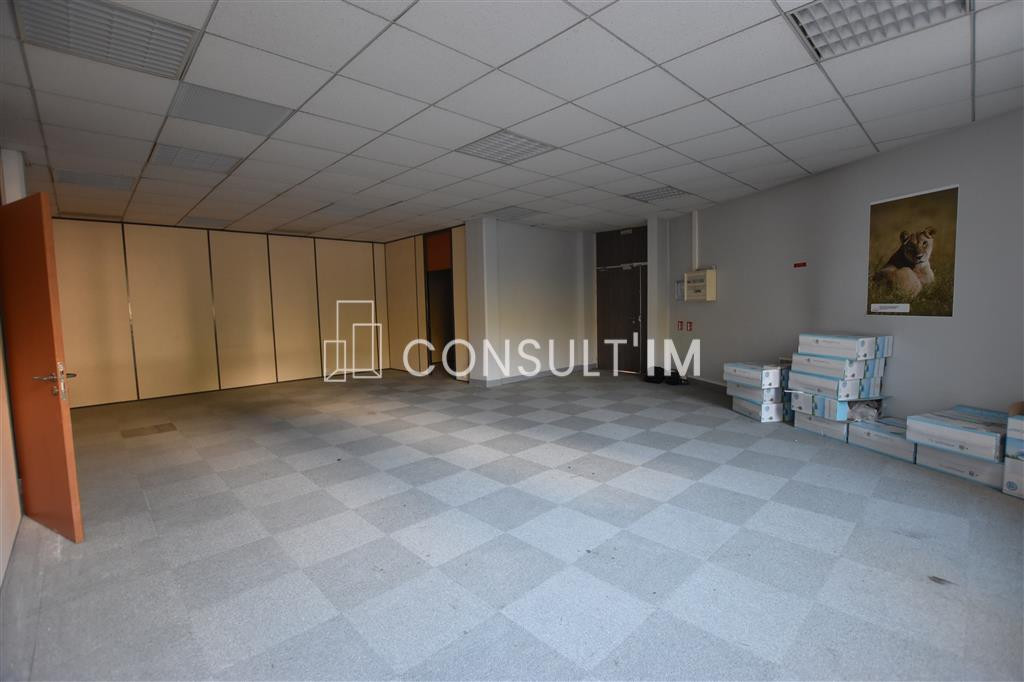 Plateau avec grande flexibilité d'aménagement