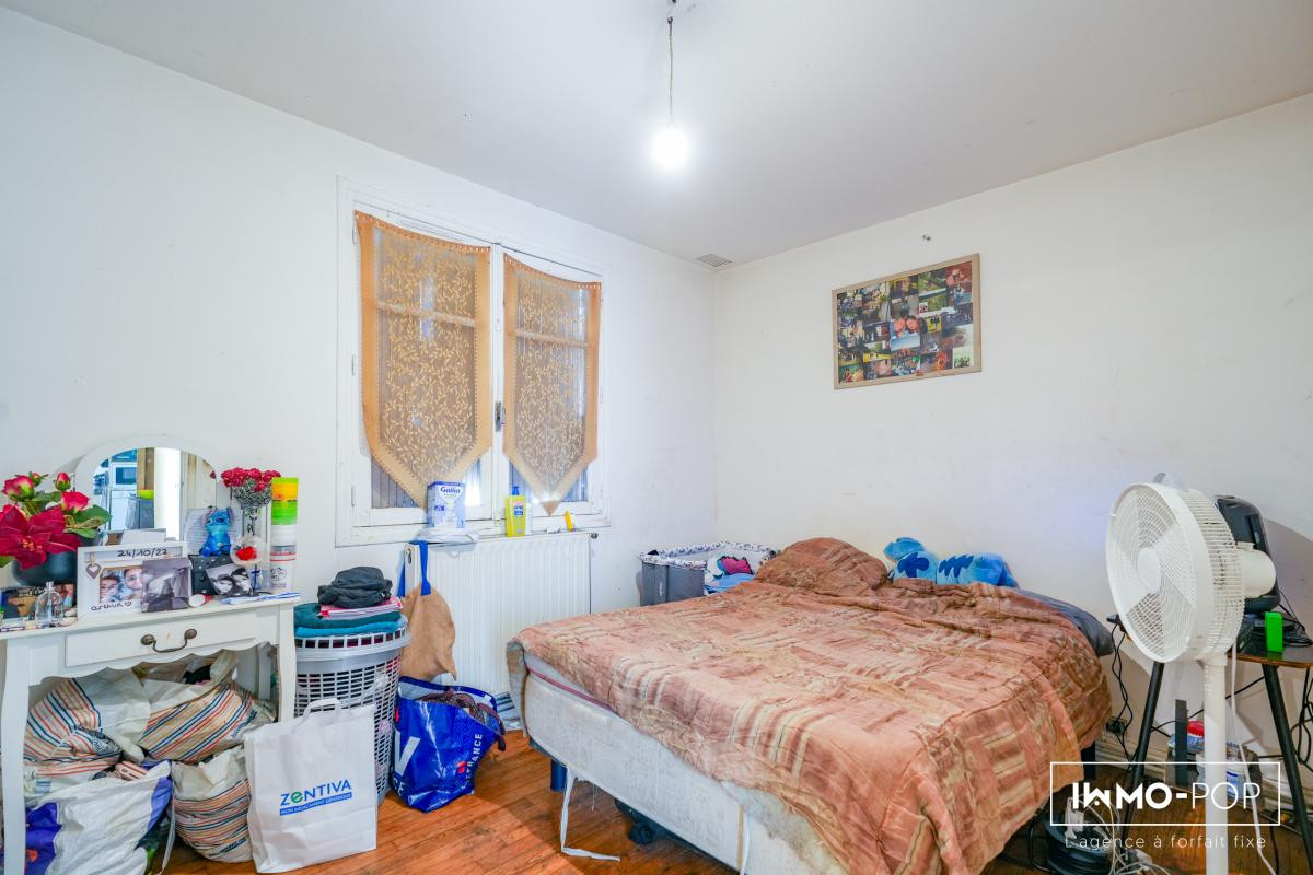 Immeuble de 260m2 à Puy-l'Evêque
