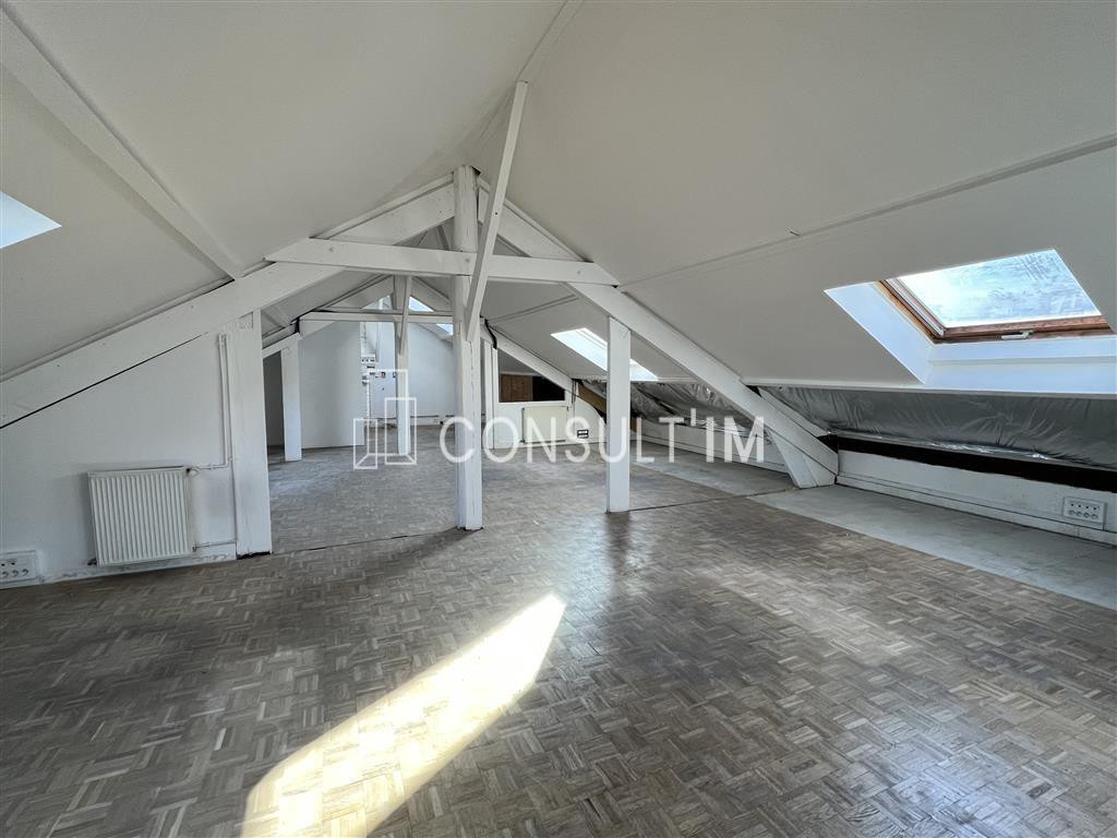 Bâtiment indépendant avec beaucoup de charme