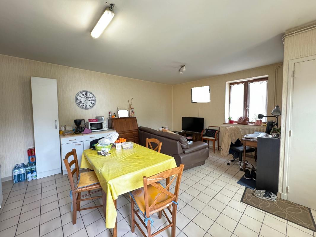 Immeuble de rapport 124m2 avec 2 appartements, GARAGE et CAVE