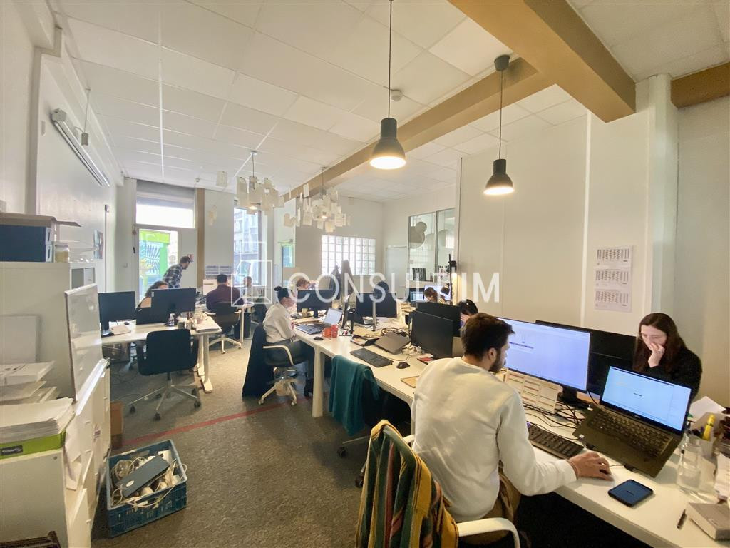 A louer bureaux à proximité du métro Voltaire