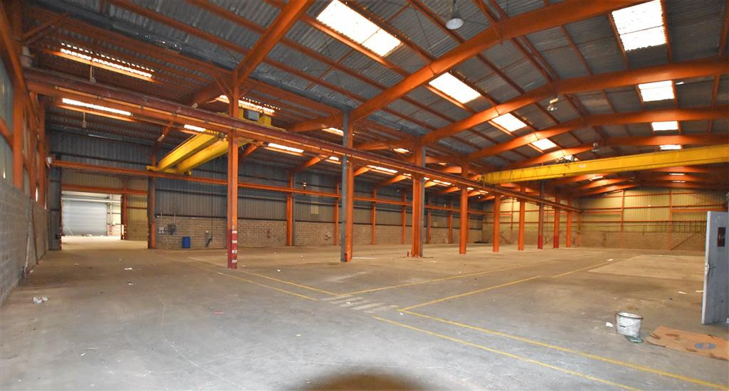Entrepôt d'activité avec bureaux