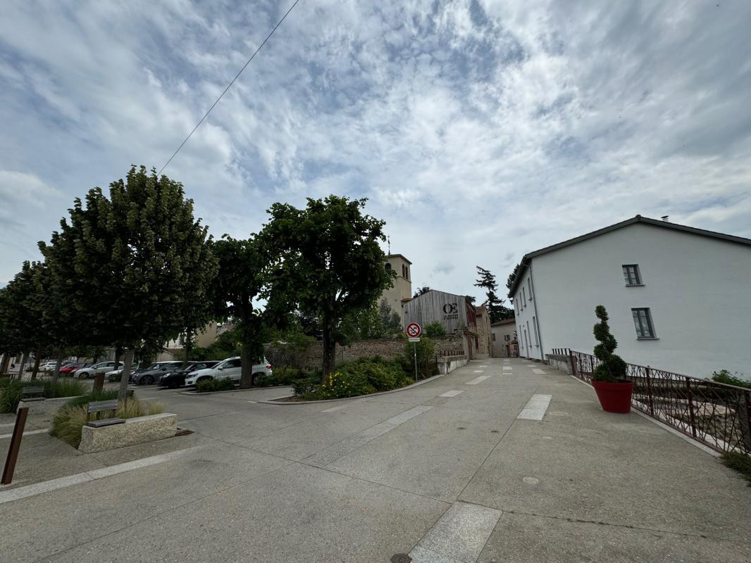 Immeuble de rapport 124m2 avec 2 appartements, GARAGE et CAVE