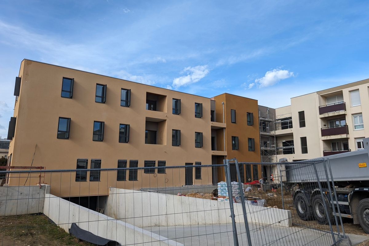 Local commercial 47 m² à vendre – « Pôle santé » à Mornant