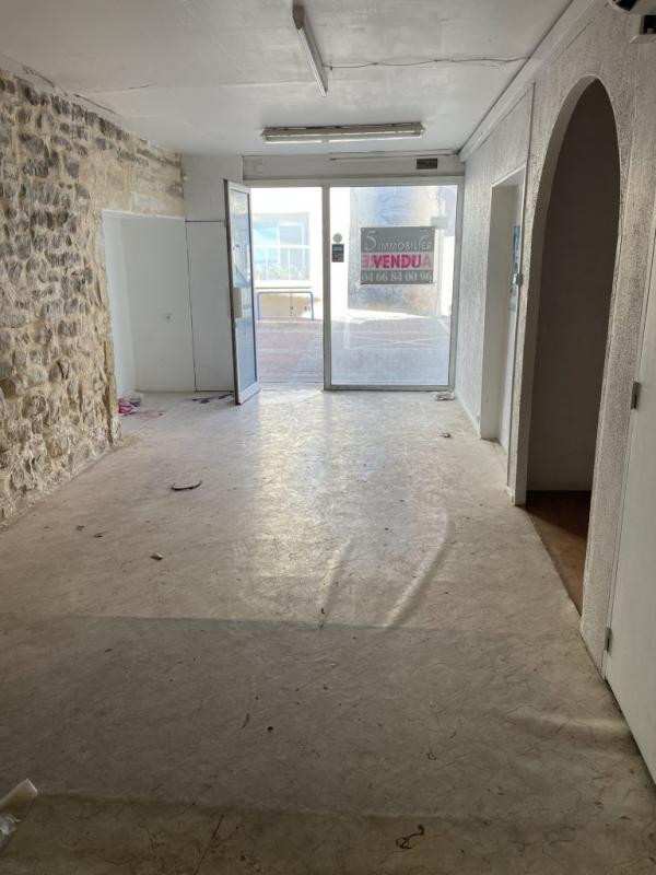 LOCAL COMMERCIAL +/-140 m2 A VENDRE A BERNIS - GARD