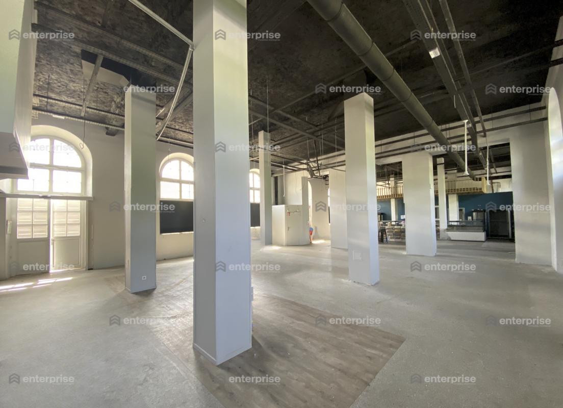 LOCAL COMMERCIAL - COMPIEGNE / CENTRE-VILLE