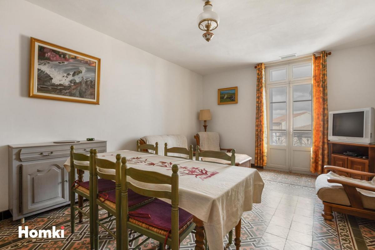 IMMEUBLE 247M²