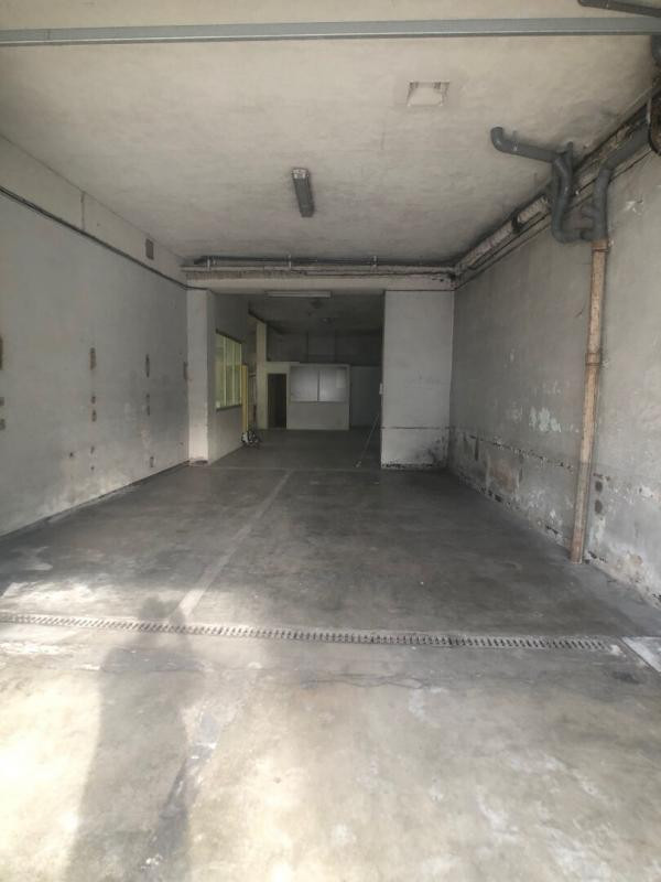 Grand local commercial Mazargues 13009 marseille