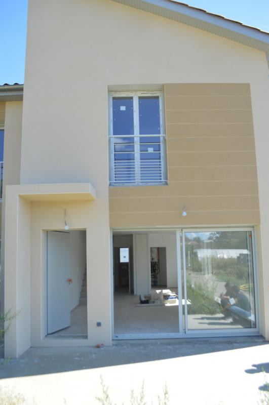 VILLA  NEUVE