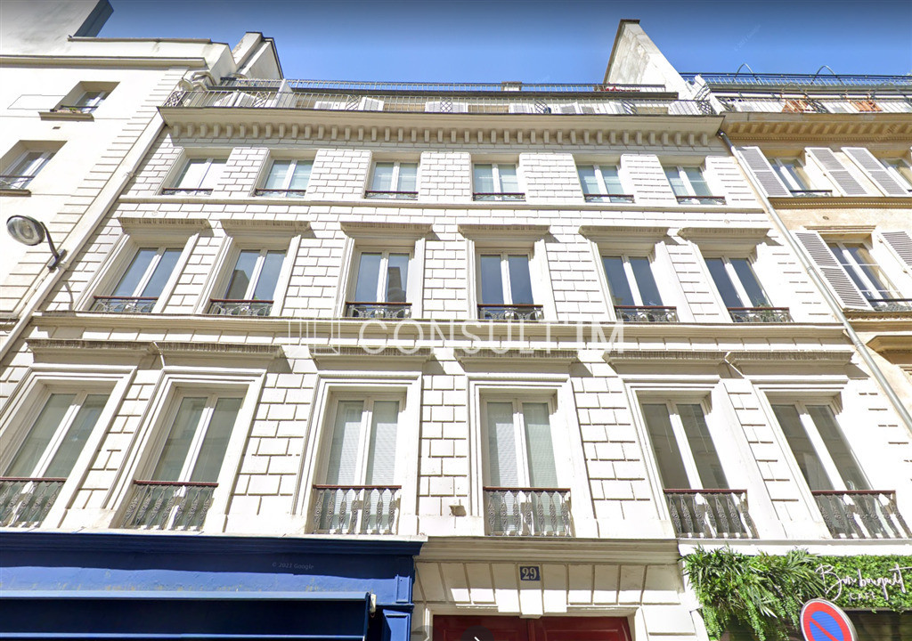 B sureaux en 4ème étage avec Balcon / Terrasse