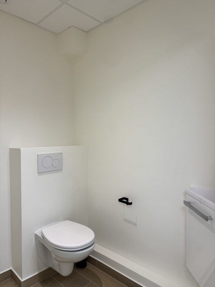 location de bureau en face de l'hôpital
