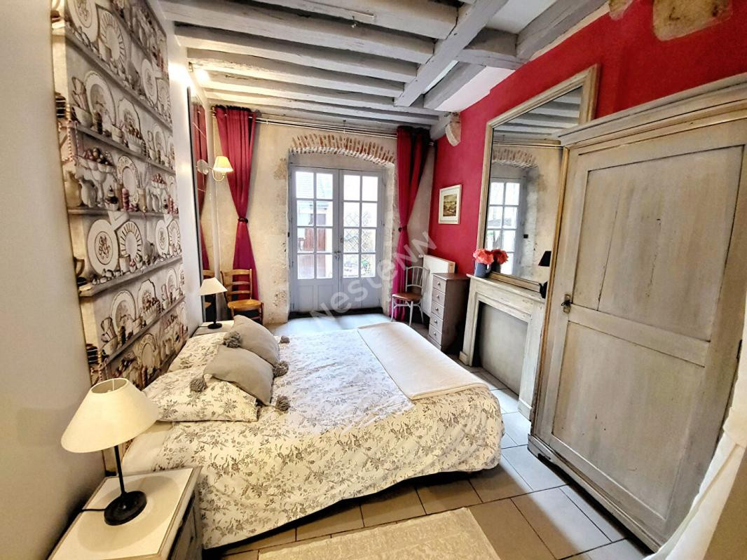 Ensemble immobilier de 3 appartements à Blois quartier historique