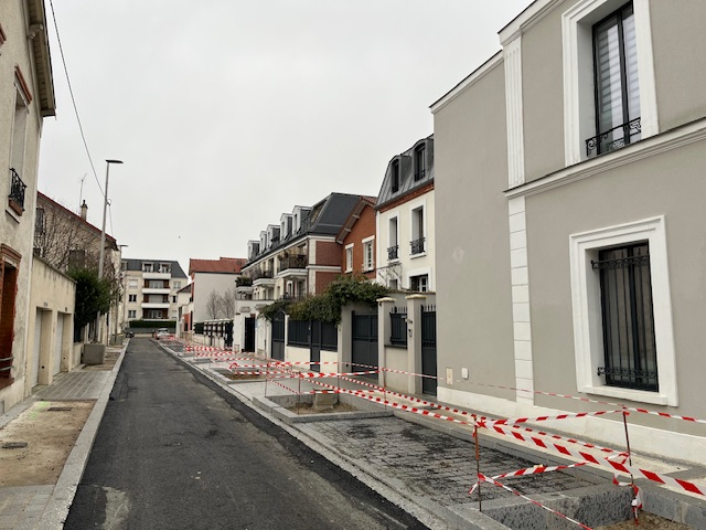 Centre La Garenne Colombes : local à louer. 400m²