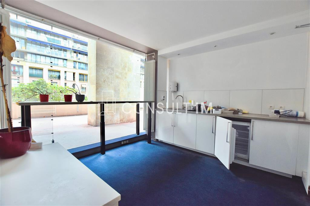 Local commercial/bureau de 280m2