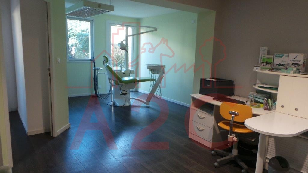 A VENDRE Maison médicale partiellement occupée