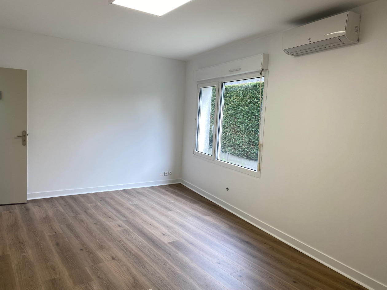 Cabinet à louer – 20 m²