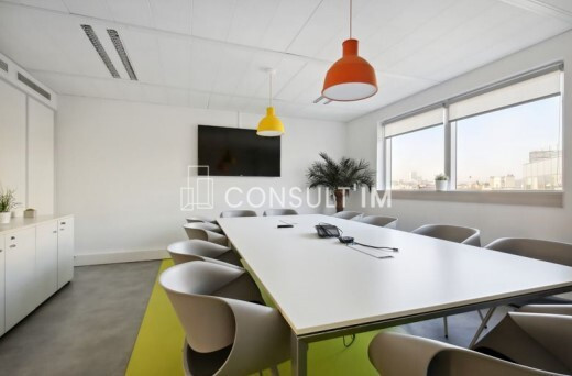 A louer des bureaux de 551m² à Boulogne Billancourt