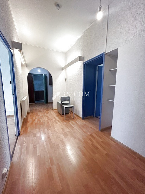 Cabinet, bureaux ou  local commercial  78m2 4 pièces à Toul