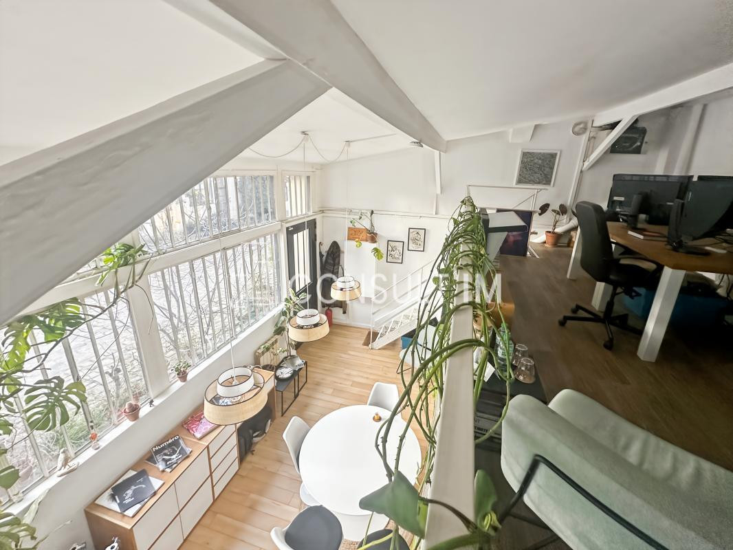 Bureaux très atypiques style loft / atelier
