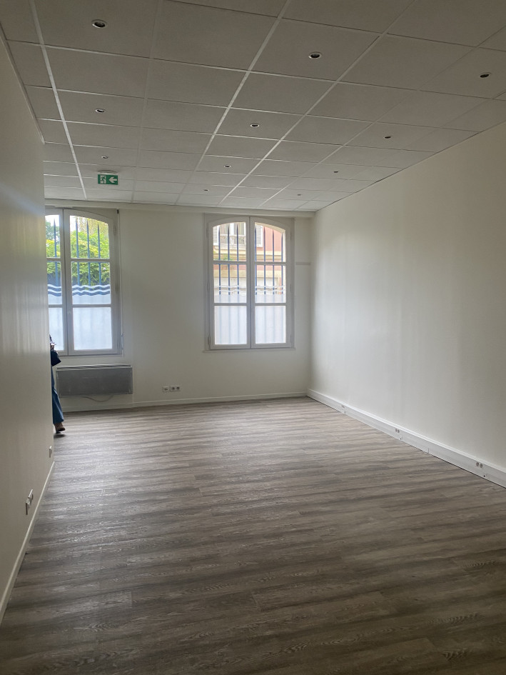 Location salle de consultation a versailles (78)