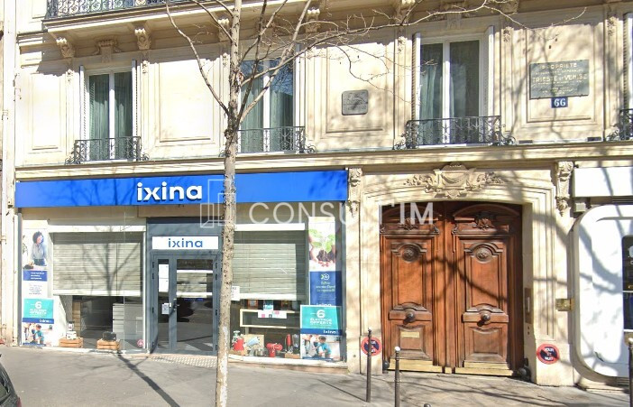 Sur le Boulevard Malesherbes, boutique bénéficiant d'un RDC de 97 m²