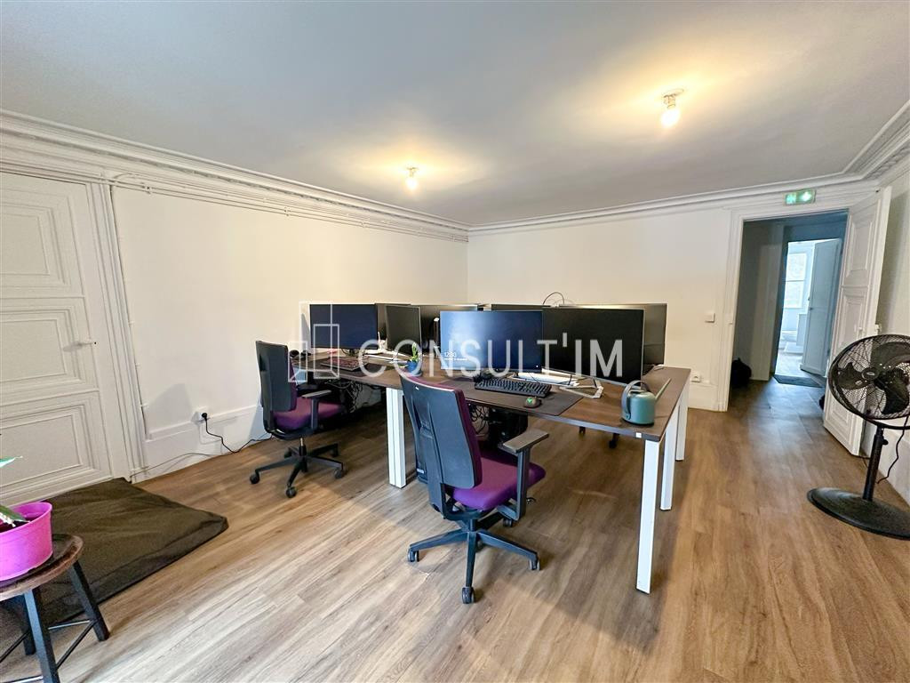 A louer bureaux de 121 m² gare de l'Est