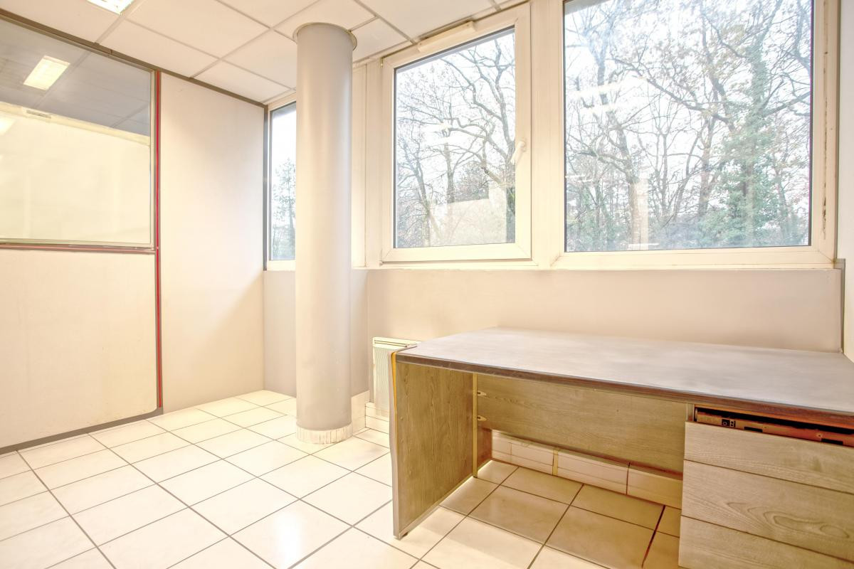 Vente - Bureau - 117,56 m² - 368 500 € - SEYNOD